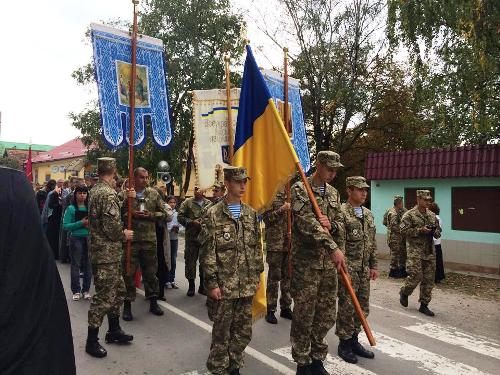 Хрест - це найсильніша зброя,якою можемо подолати зло - VI військове паломництво до Зарваниці.(ФОТО) Хрест - це найсильніша зброя,якою можемо подолати зло - VI військове паломництво до Зарваниці.(ФОТО)